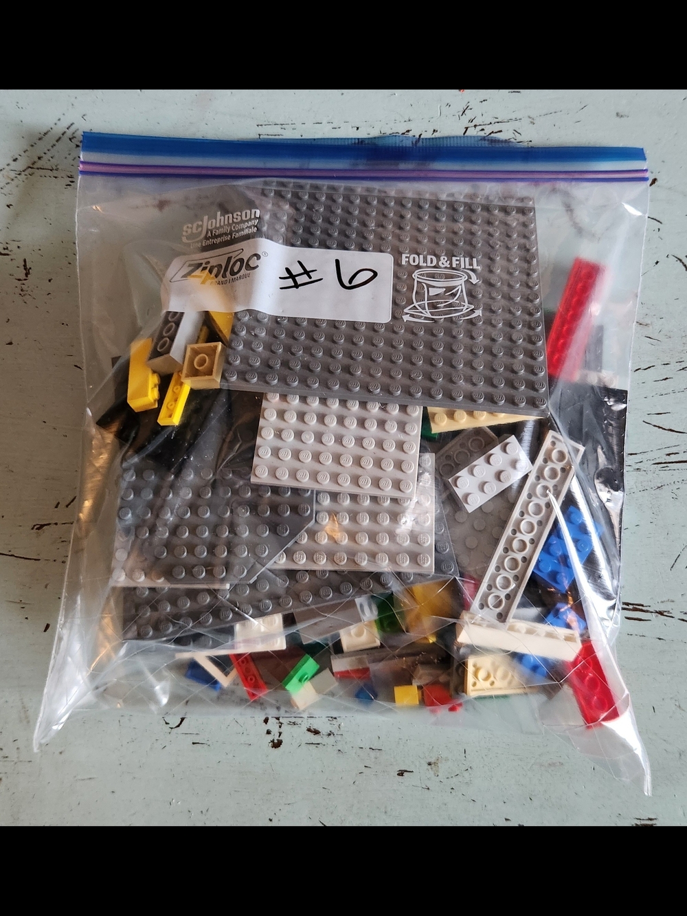 1lb Bag of Assorted Lego Bricks - Multicolor